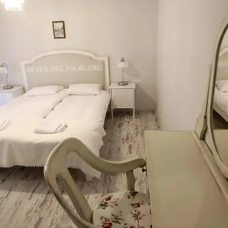 Guest house Pastel 2*