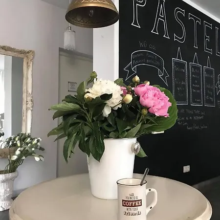 Pastel Guest house 2*